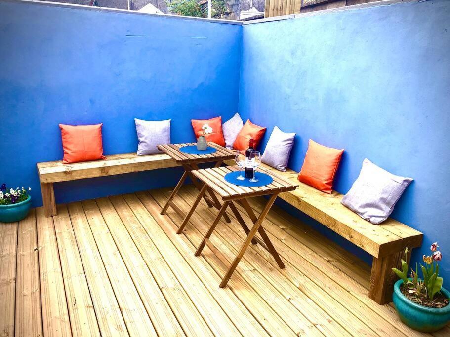 Luxe Living City Apartment - Beach, Wifi, Parking Swansea Ngoại thất bức ảnh